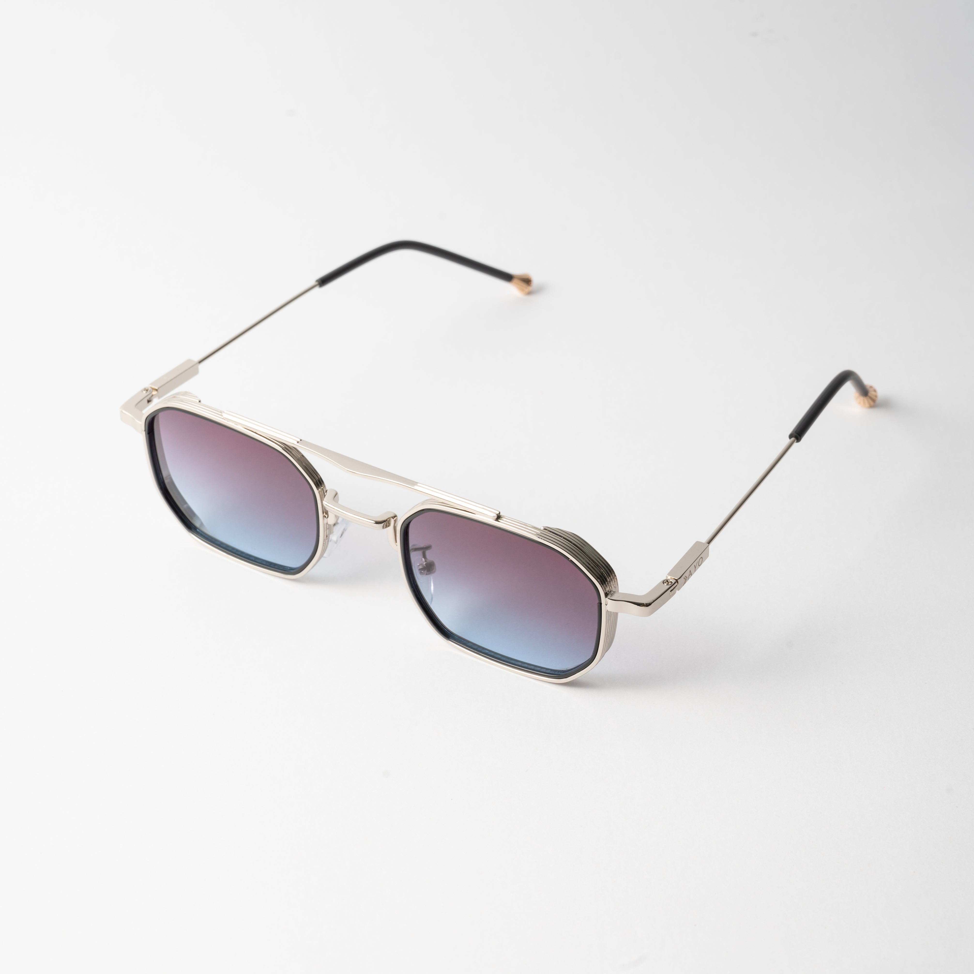 VAYO Solaris Edge – Men’s Metal Sunglasses - Green Lenses