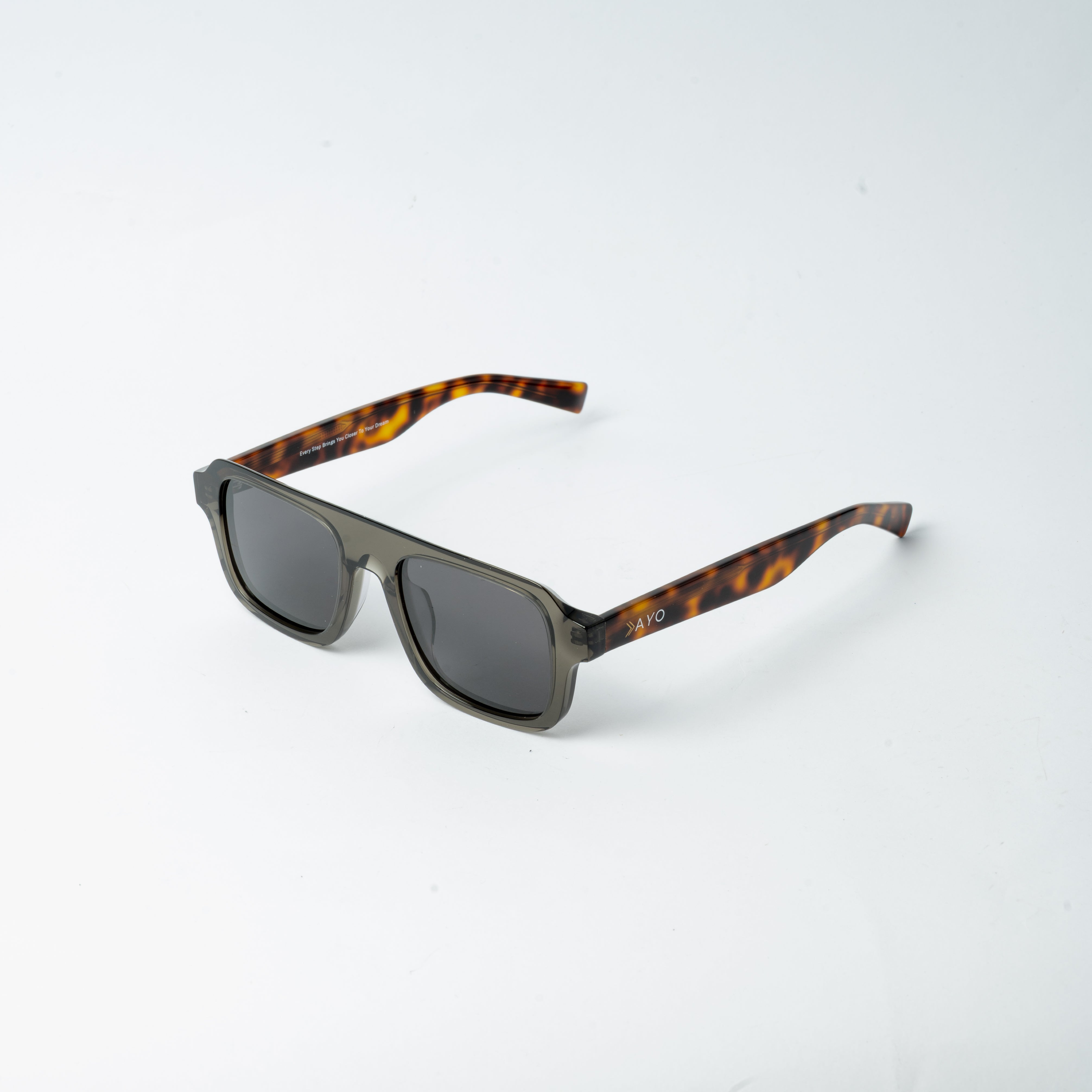 VAYO Ridge – Polarized Square Acetate Sunglasses for Women
