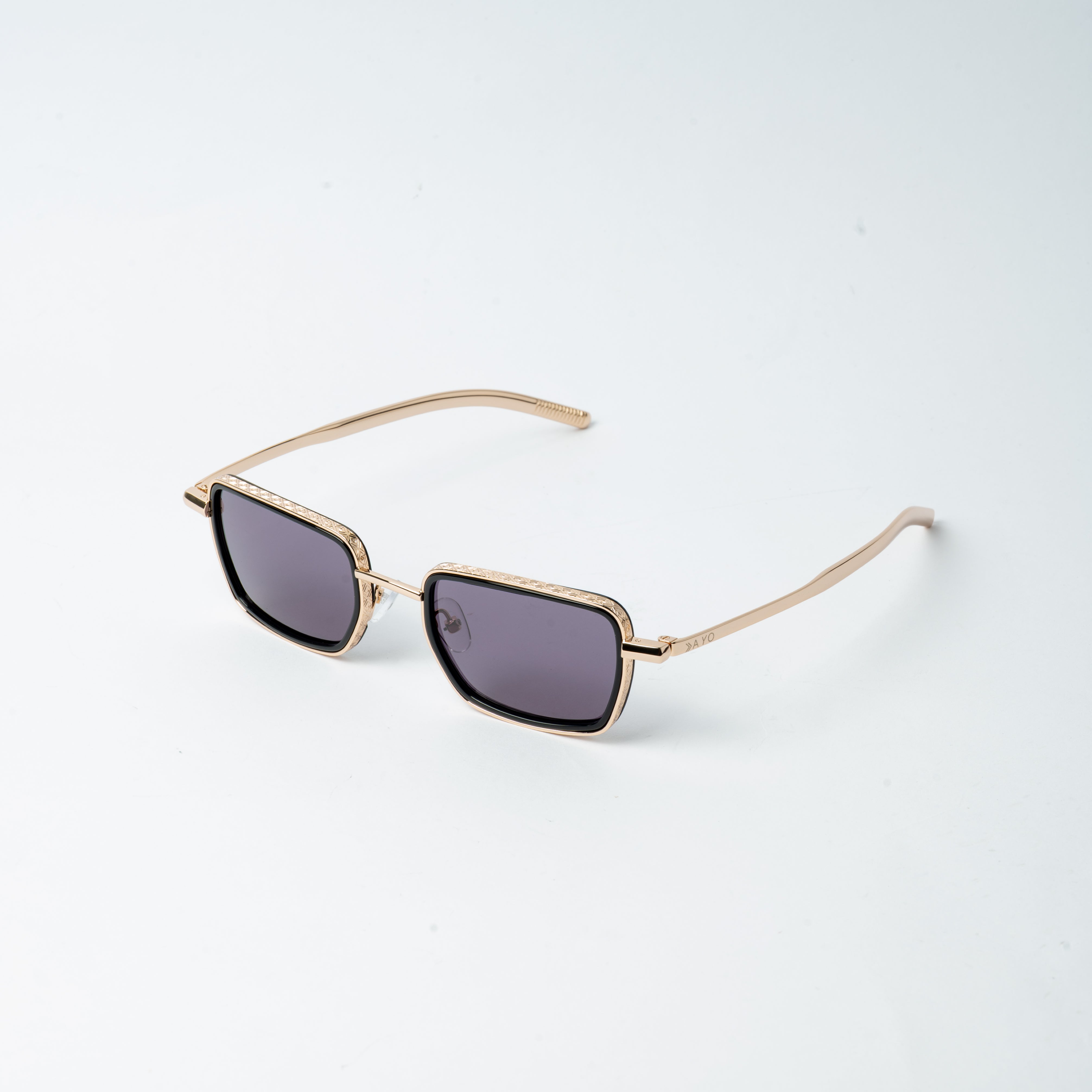 VAYO Ember – Polarized Rectangular Sunglasses