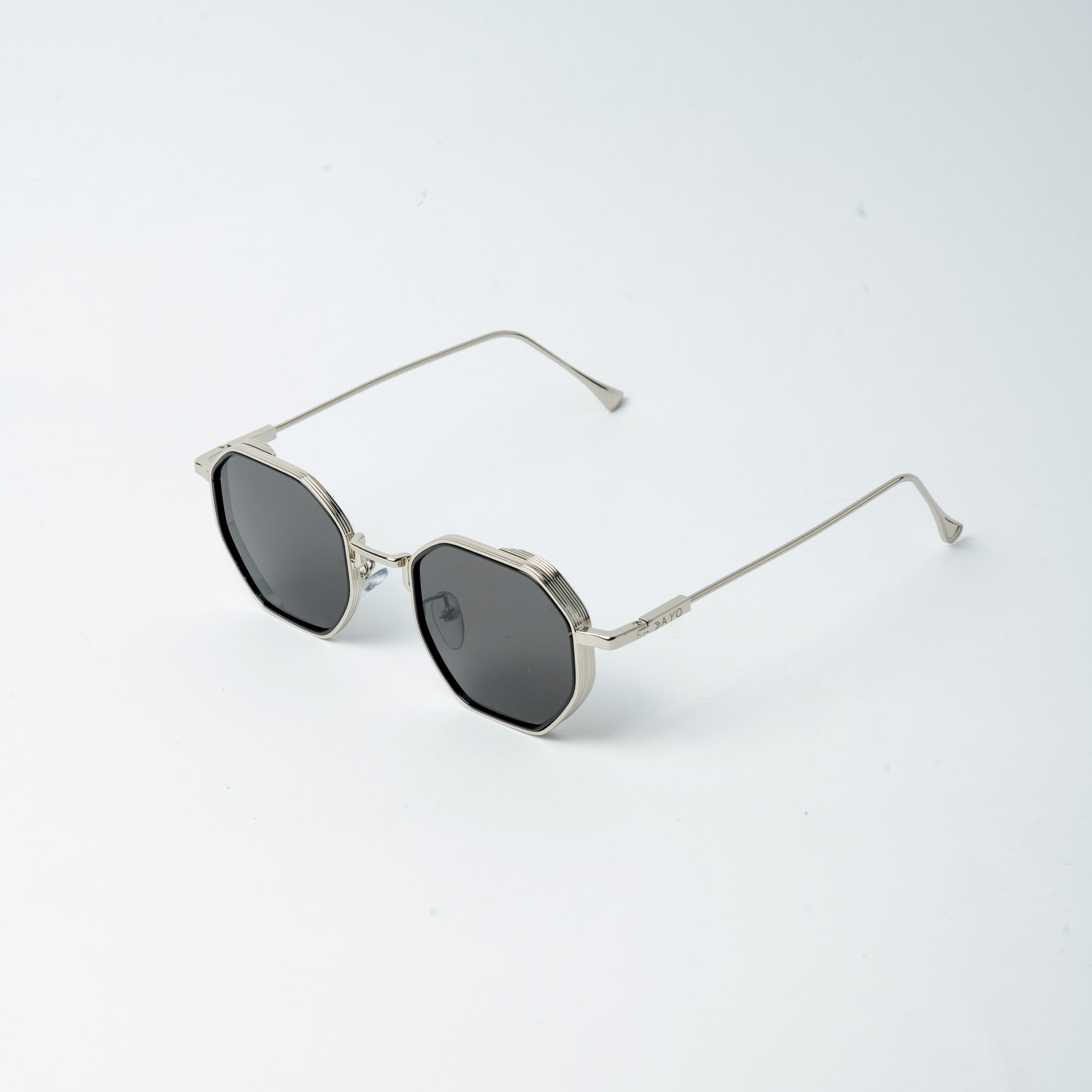 VAYO  Polygon Metal Frame Sunglasses