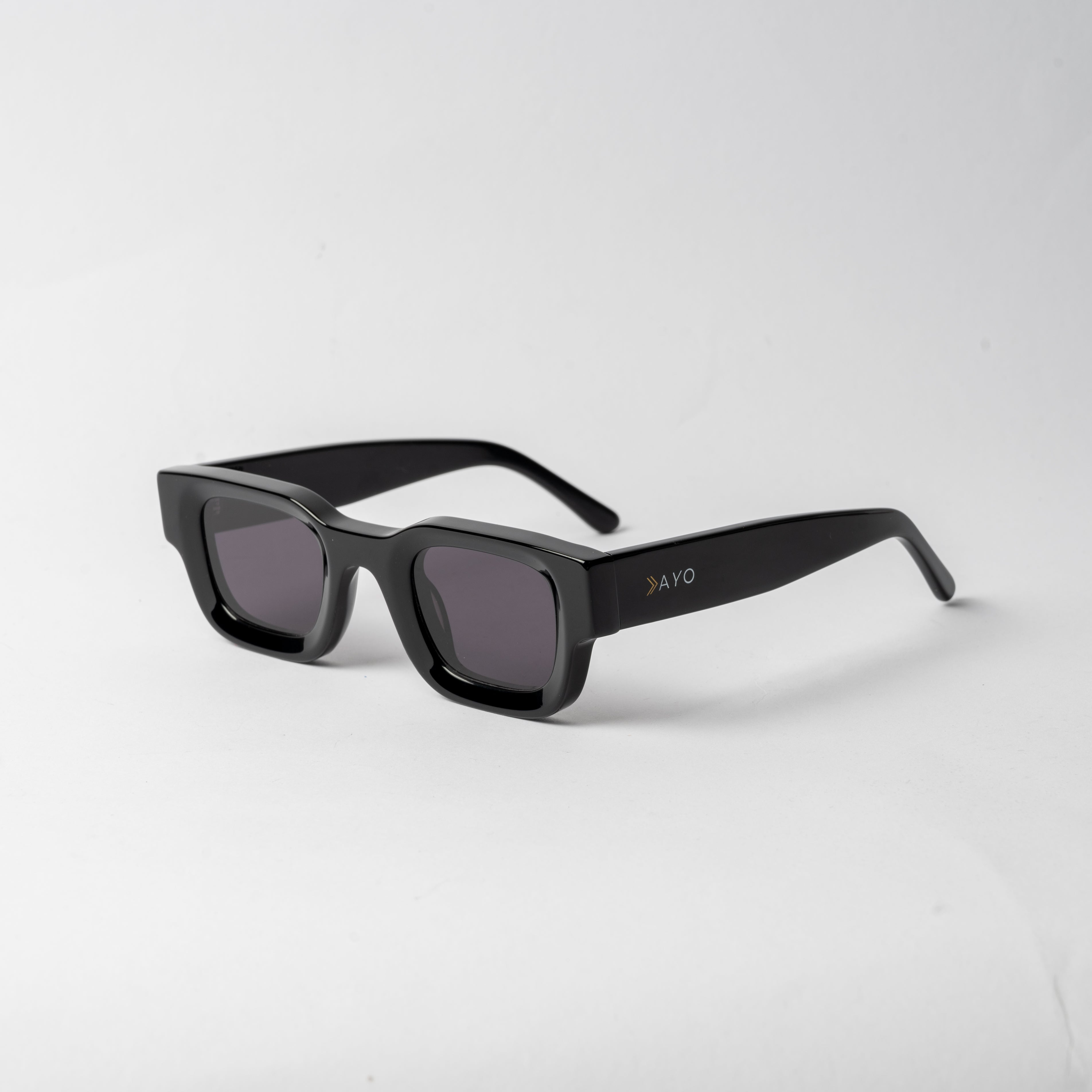 VAYO Eclipse unisex rectangular black acetate sunglasses with polarized TAC lenses
