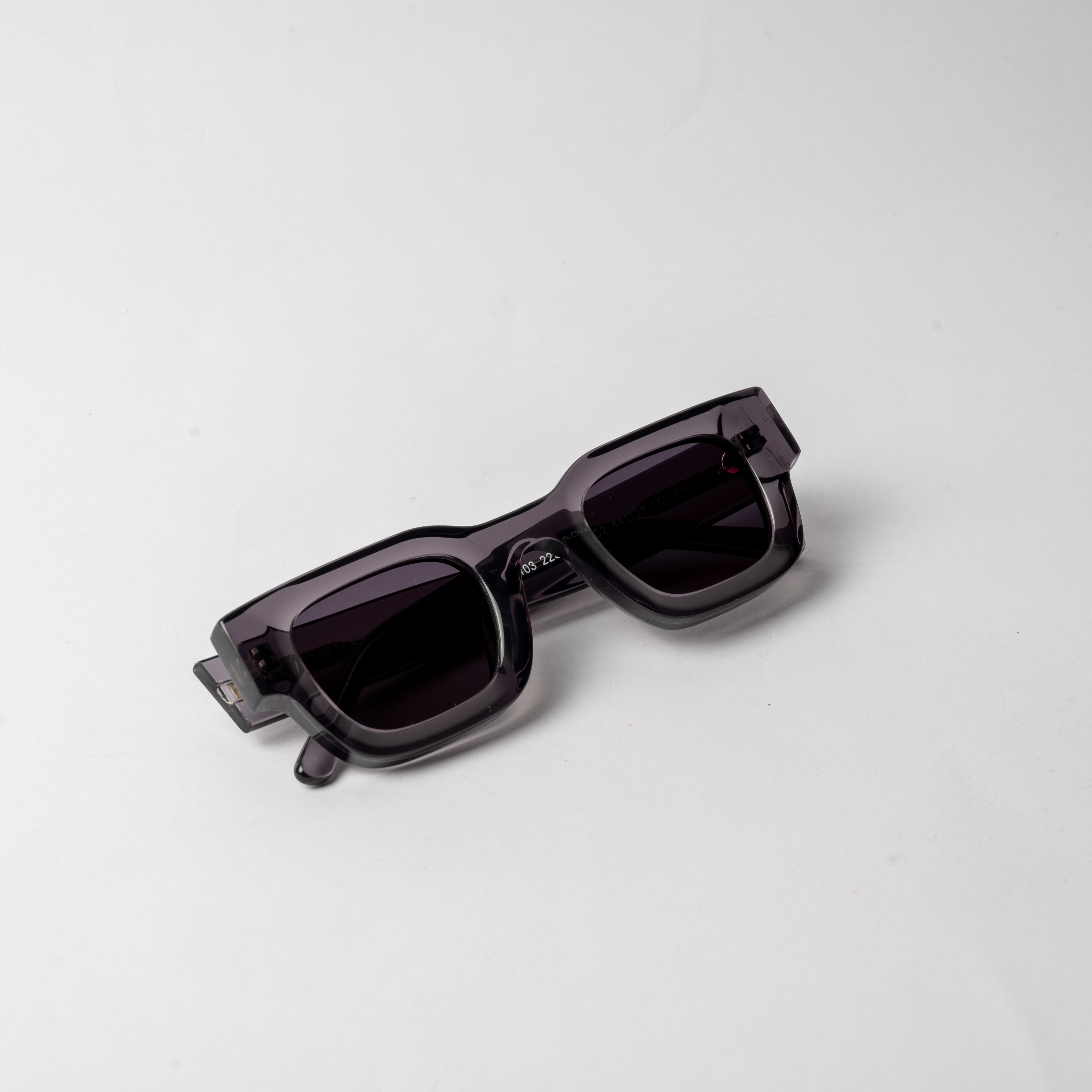 VAYO Mist unisex grey sunglasses with translucent acetate frame and polarized TAC lenses